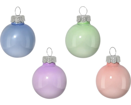 Verschiedenfarbige Weihnachtskugeln mit Aufhängern