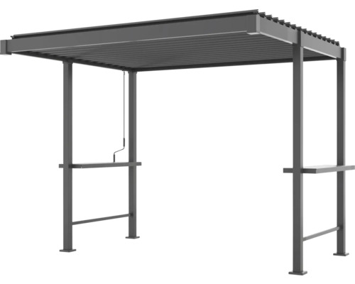 Freistehende Terrassenüberdachung mit verstellbaren Lamellen