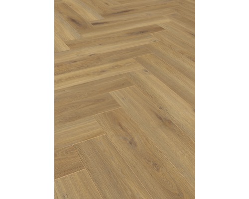 Holzboden mit Fischgrätmuster