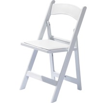 Weißer Klappstuhl mit gepolstertem Sitz