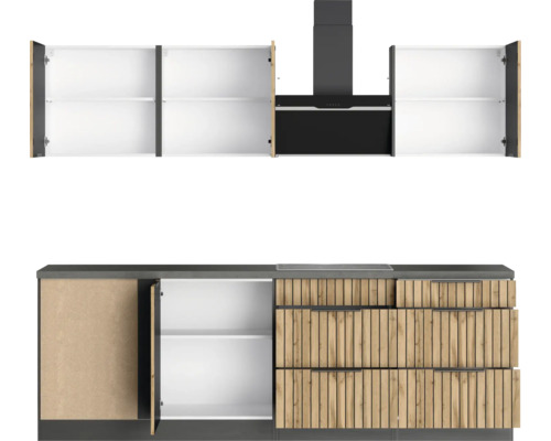 Küchenzeile mit Hängeschränken, Dunstabzugshaube, Unterschränken und Schubladen