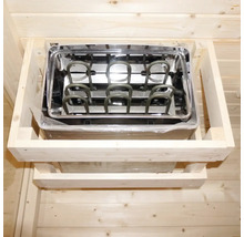 Poêle de sauna dans une construction en bois