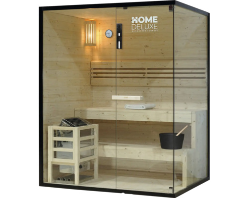 Sauna avec bancs en bois, poêle de sauna et façade en verre