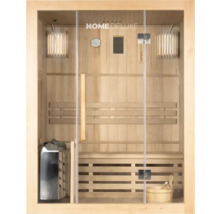 Intérieur d'un sauna en bois avec façade en verre, poêle, bancs et accessoires