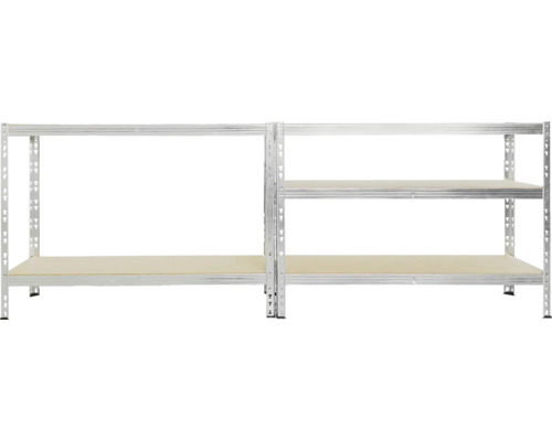 Étagère métallique avec plusieurs tablettes de rangement