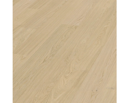 Planche de bois clair comme revêtement de sol