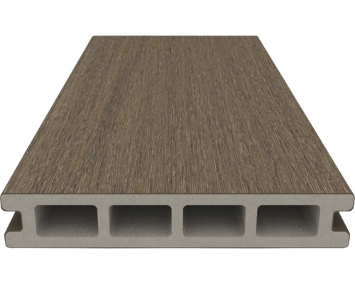 Terrassendiele aus Verbundmaterial mit Holzoptik und Hohlkammerprofil