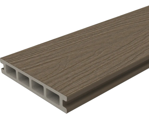 Terrassendiele aus Holzverbundwerkstoff mit Hohlkammerprofil