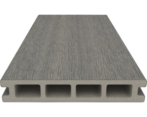 Terrassendiele aus Verbundmaterial mit Hohlkammern