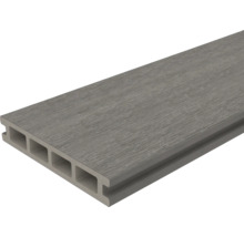 Graue Terrassendiele aus WPC