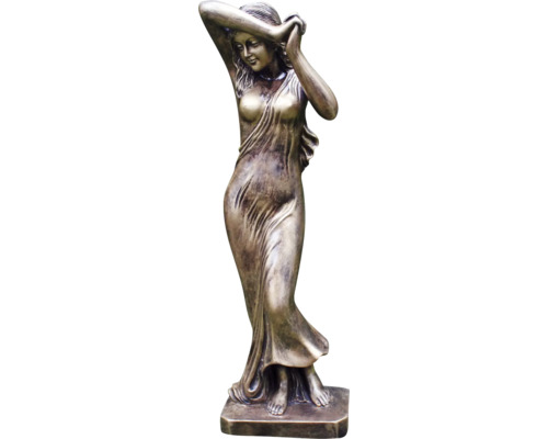 Figurine de femme comme décoration de jardin