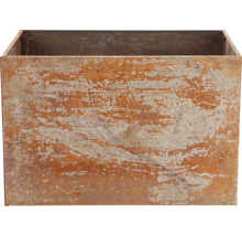 Rechteckiger Pflanzkasten aus Metall mit Rostoptik