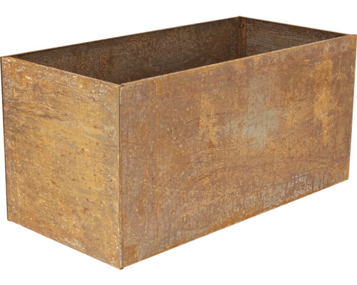 Rechteckiger Pflanzkasten aus Metall mit Rostoptik