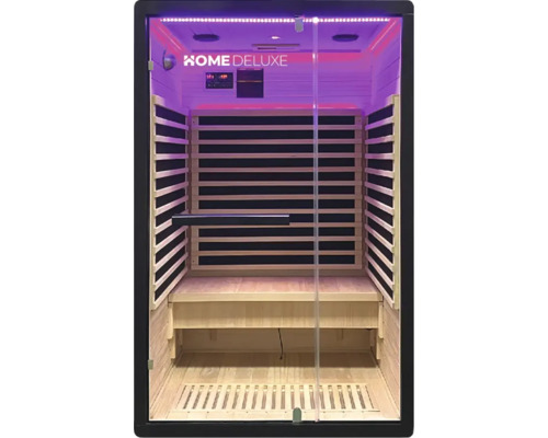 Vue intérieure d'un sauna infrarouge avec lambris, banc et porte d'entrée en verre