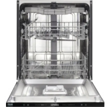 Geöffneter Geschirrspüler mit Geschirrkörben