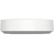 Plafonnier plat rectangulaire à LED avec face avant blanche et bord gris