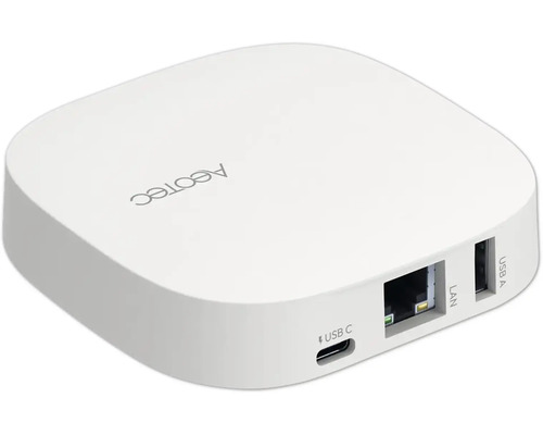 Hub domotique Aeotec blanc avec ports USB-C, LAN et USB-A.