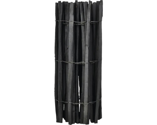 Sichtschutzzaun aus Holz mit Drahtbindung