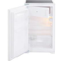 Réfrigérateur blanc avec porte ouverte