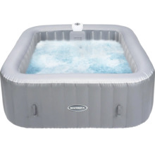 Aufblasbarer Whirlpool mit Wasser