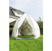 Tente de jardin pour protéger les plantes dans le jardin.