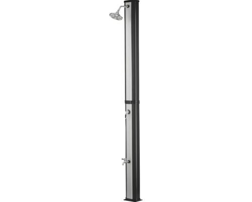 Douche de jardin avec pommeau de douche et robinet
