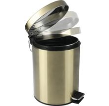 Poubelle à pédale en métal avec couvercle ouvert