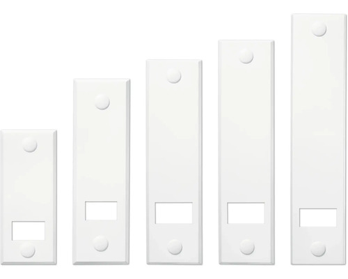 Cinq classeurs de différentes tailles pour fournitures de bureau