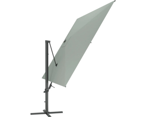 Parasol déporté avec structure métallique