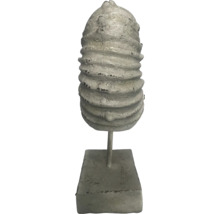 Dekorative Kunstfigur aus Keramik auf Sockel