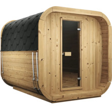 Fasssauna aus Holz für den Garten mit schwarzem Schindeldach und einer Glastür.