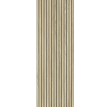 Panneau en bois avec de fines lamelles verticales