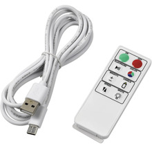 Câble USB blanc et télécommande