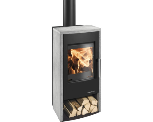 Poêle à bois avec compartiment à bois et feu de cheminée