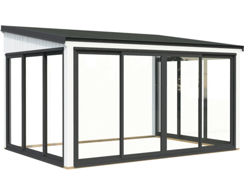Verglaster Anbau mit Schiebetüren für den Aussenbereich