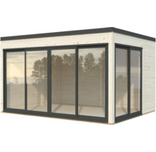 Abri de jardin avec grandes baies vitrées coulissantes pour une ambiance lumineuse