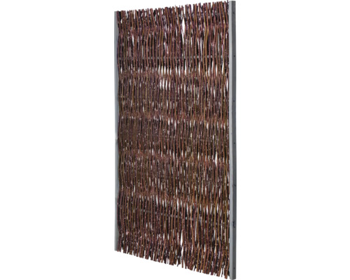 Sichtschutzzaun aus Weide mit Rahmen