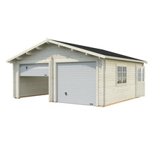 Garage double en bois avec deux portes de garage, fenêtre et porte