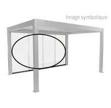 Pergola avec paroi coulissante en verre