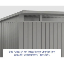 Detailansicht eines Pultdaches mit integrierten Oberlichtern.