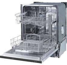 Offener Geschirrspüler mit Besteckkorb und Geschirrkörben