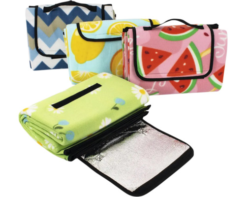 Quatre couvertures de pique-nique avec poignées et différents motifs