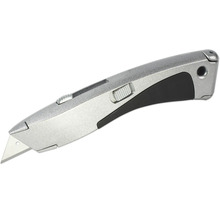 Cutter avec manche en métal et lame rétractable