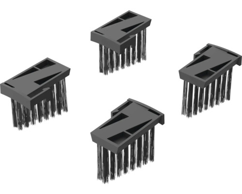 Quatre brosses noires
