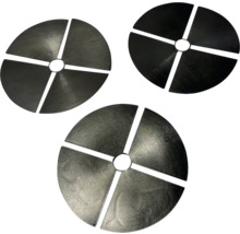 Drei runde Abdeckplatten mit Aussparungen