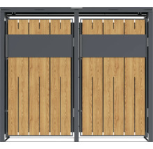 Doppeltor aus Holz und Metall