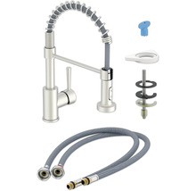 Robinet de cuisine avec tuyau de douche et matériel d'installation