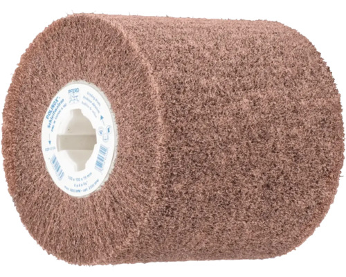 Rouleau abrasif PFERD POLINOX en non-tissé, 100 par 100 millimètres, pour le satinage et le traitement de surface.