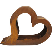 Herzförmige Gartendekoration aus Metall