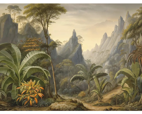 Papier peint intissé avec motif de jungle, montagnes, palmiers et plantes exotiques dans un style de peinture antique.